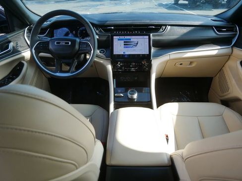 Used 2023 Jeep Grand Cherokee L Limited w/ MOPAR Finishing Package image 19