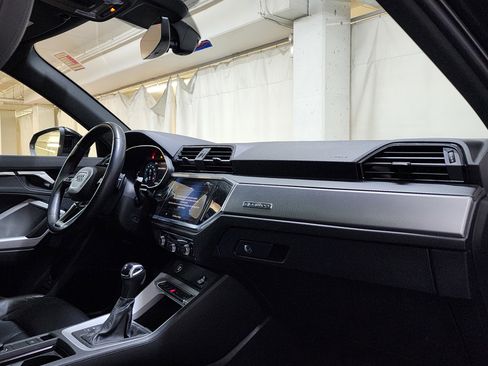 Used 2023 Audi Q3 2.0T Premium AWD/4WD image 22
