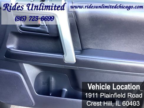 Used 2013 Toyota 4Runner Limited AWD/4WD image 31
