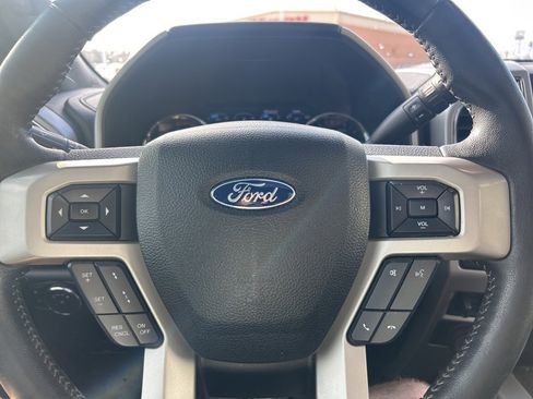 Used 2021 Ford F250 Lariat image 23