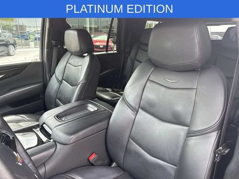 Used 2020 Cadillac Escalade Platinum AWD/4WD image 53