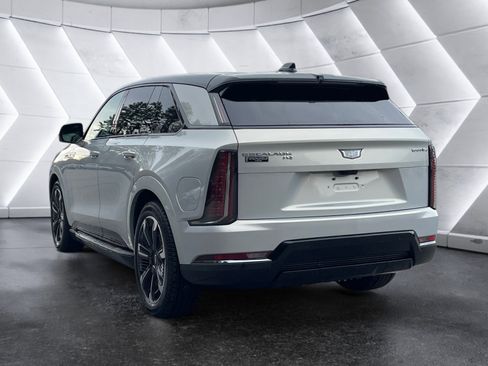 Used 2025 Cadillac Escalade IQ Sport 2 image 4