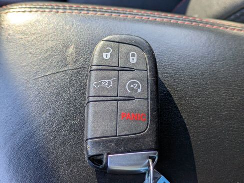 Used 2024 Dodge Durango GT image 35