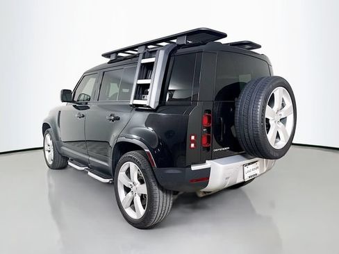 Used 2023 Land Rover Defender 110 SE AWD/4WD image 7