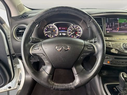 Used 2019 INFINITI QX60 Luxe w/ Essential Package FWD image 9