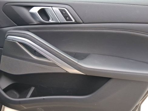 Certified 2023 BMW X6 xDrive40i w/ Executive Package image 30