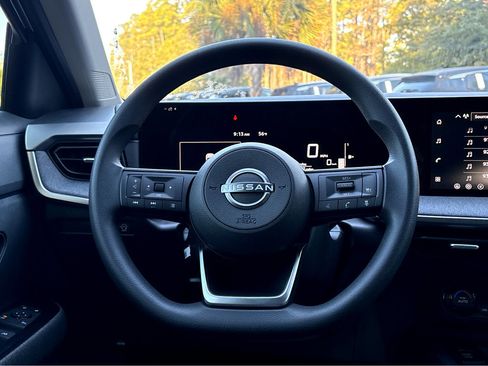 New 2026 Nissan Kicks SV image 14