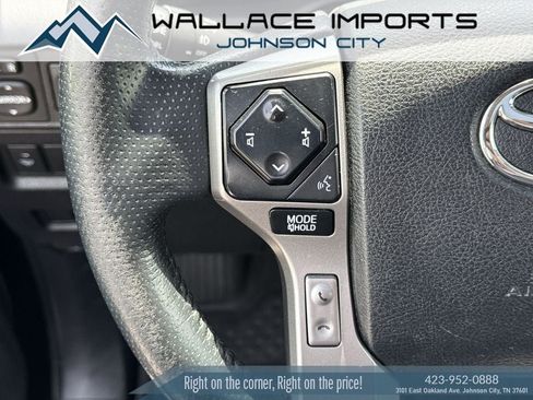 Used 2020 Toyota 4Runner SR5 Premium w/ Moonroof Package AWD/4WD image 35