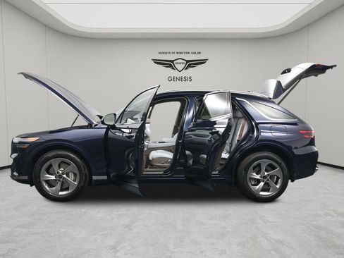 Used 2026 Genesis GV70 2.5T Advanced AWD/4WD image 30