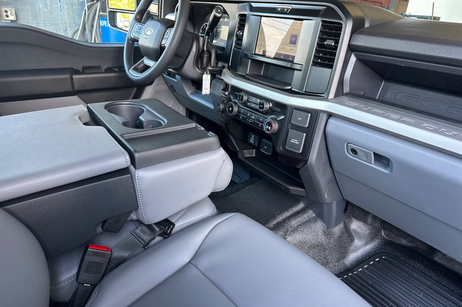 New 2026 Ford F250 XL AWD/4WD image 15