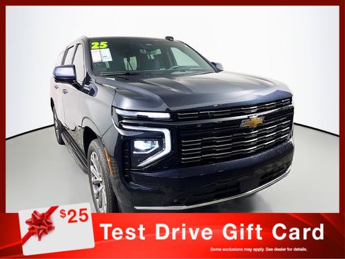 Used 2025 Chevrolet Suburban High Country image 1