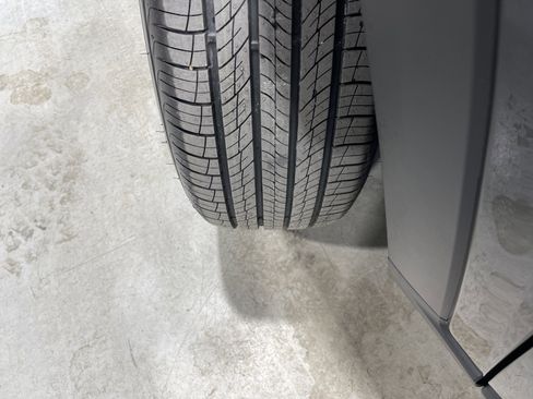 New 2026 Chevrolet Trax LT w/ Driver Confidence Package FWD image 11