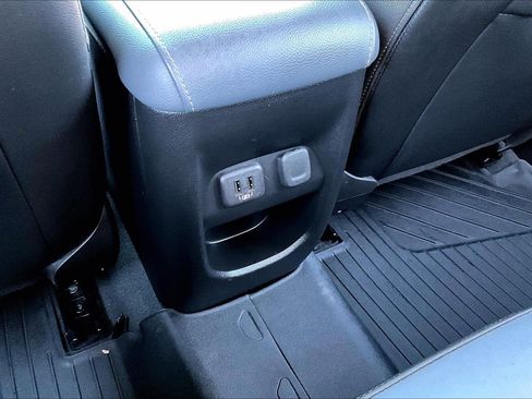 Used 2021 Chevrolet Colorado Z71 image 24