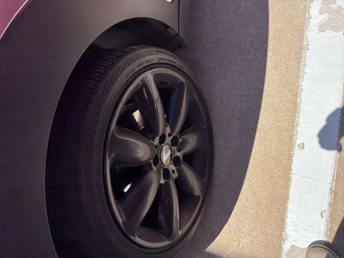 Used 2016 MINI Cooper Clubman image 11