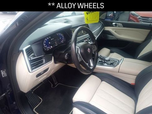 Used 2021 BMW ALPINA XB7 image 32