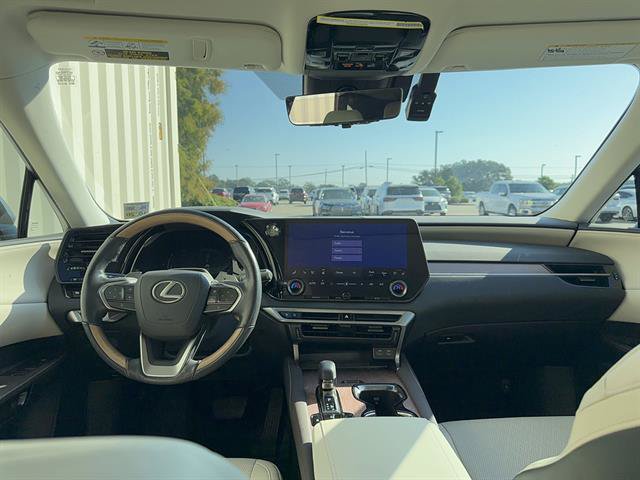 Certified 2024 Lexus RX 350 Premium Plus w/ Convenience Package FWD image 3