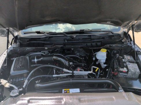 Used 2020 RAM 1500 Classic SLT w/ Luxury Group RWD image 20