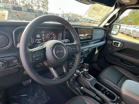 New 2026 Jeep Gladiator Rubicon image 20