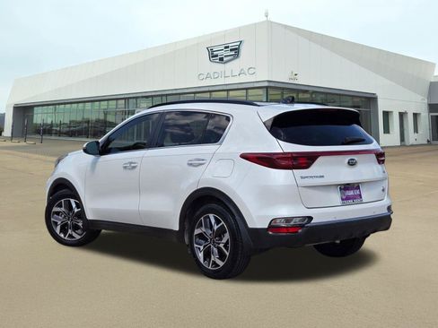 Used 2020 Kia Sportage EX w/ EX Technology Package FWD image 4