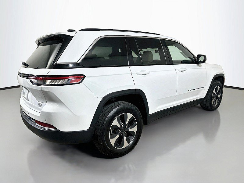 Used 2022 Jeep Grand Cherokee Limited 4xe AWD/4WD image 7