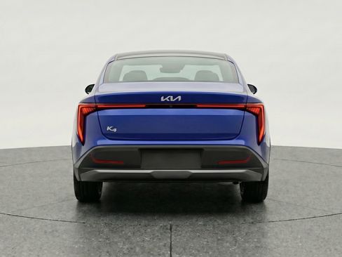 Used 2025 Kia K4 FWD image 7