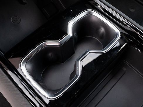 New 2025 Chevrolet Silverado EV LT image 20