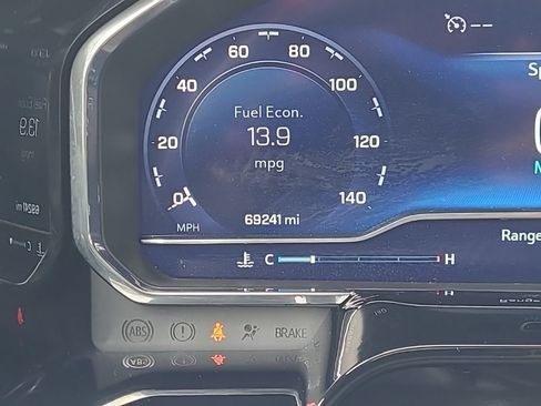 Used 2022 Chevrolet Silverado 1500 ZR2 image 20