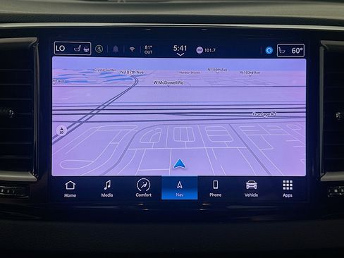 Used 2022 Chrysler Pacifica Touring-L w/ Uconnect Theater Family Group image 22