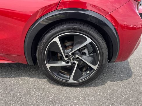 Used 2018 INFINITI QX30 Sport FWD image 32