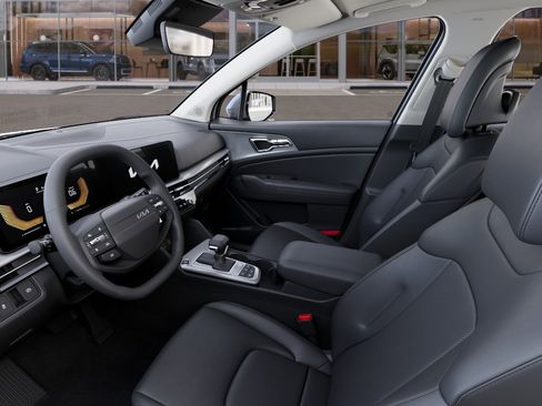 New 2026 Kia Sportage EX FWD image 11