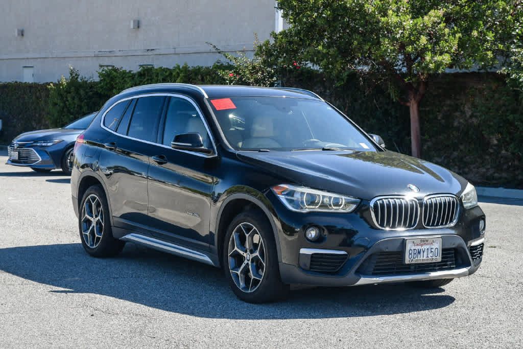 Used 2017 BMW X1 xDrive28i AWD/4WD image 3