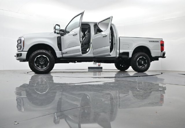 New 2026 Ford F350 Lariat w/ Tremor Off-Road Package AWD/4WD image 57