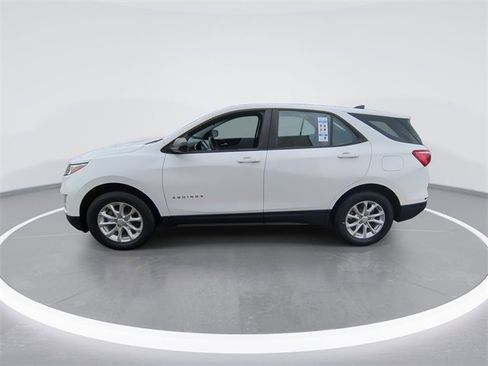 Used 2020 Chevrolet Equinox LS image 5