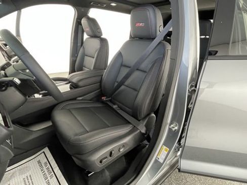 Used 2025 Chevrolet Traverse Z71 w/ Enhanced Driving Package image 33