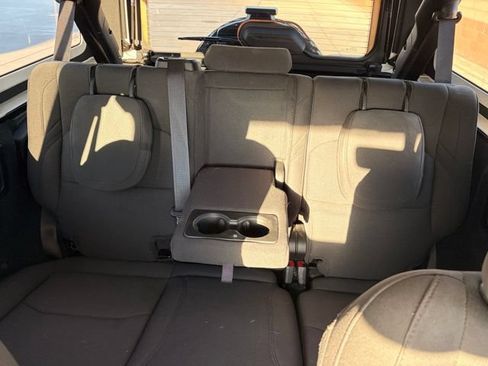 Used 2023 Jeep Wrangler Unlimited w/ Cold Weather Group AWD/4WD image 15