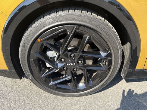 Certified 2026 Kia K4 GT-Line Turbo FWD image 11