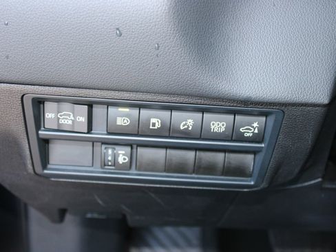 Used 2025 Toyota Sequoia SR5 image 42
