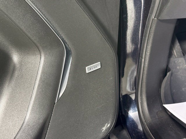 Used 2023 Chevrolet Tahoe High Country AWD/4WD image 14