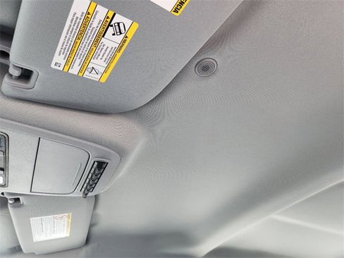 Used 2023 Ford F250 XL image 18