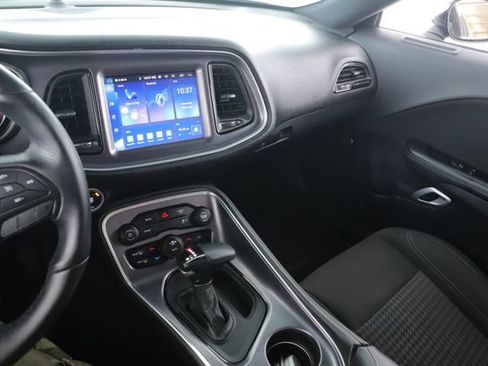 Used 2017 Dodge Challenger R/T w/ Blacktop Package RWD image 26