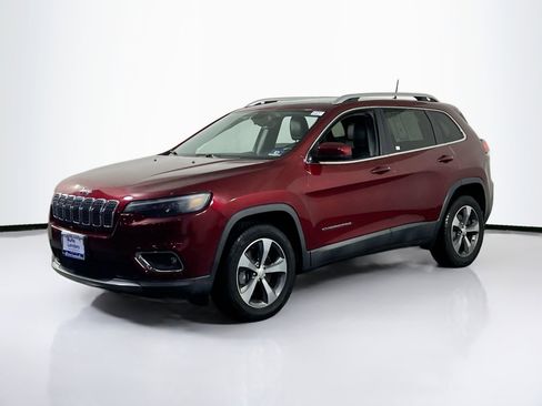 Used 2019 Jeep Cherokee Limited image 1