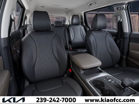 New 2026 Kia Carnival FWD image 15