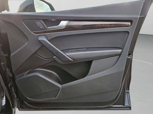 Used 2019 Audi Q5 2.0T Premium image 17