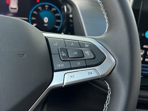 New 2026 Volkswagen Atlas Cross Sport SE image 29