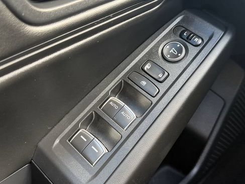 Certified 2024 Honda Accord EX image 27