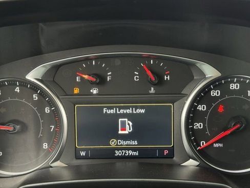 Used 2025 Chevrolet Blazer LT FWD image 18