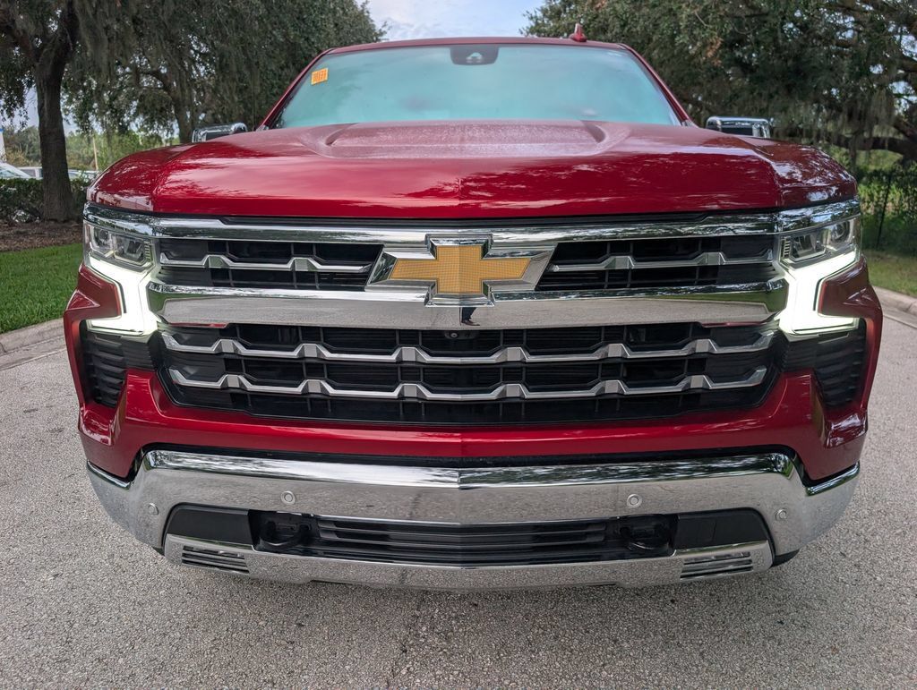 Used 2024 Chevrolet Silverado 1500 LTZ w/ LTZ Premium Package RWD image 2