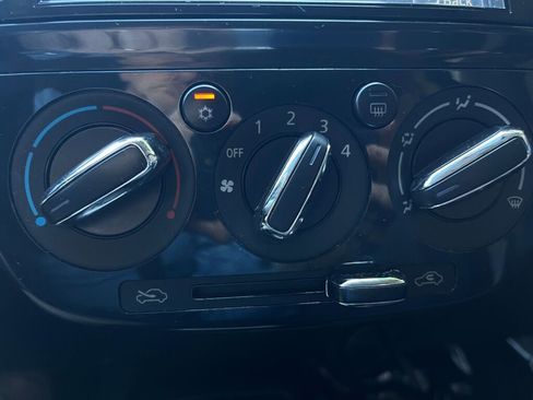 Used 2019 Mitsubishi Mirage ES image 17