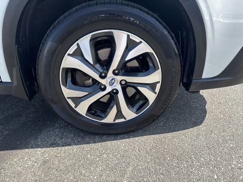 Used 2022 Subaru Outback Limited XT AWD/4WD image 11