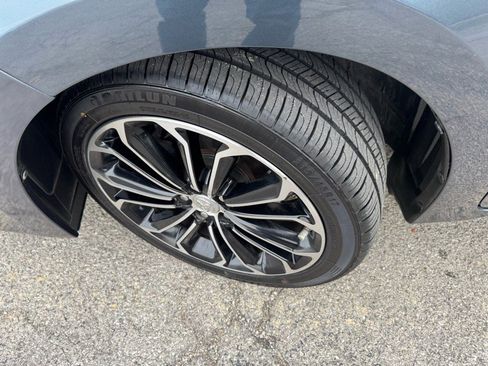Used 2016 Toyota Corolla S Premium image 18